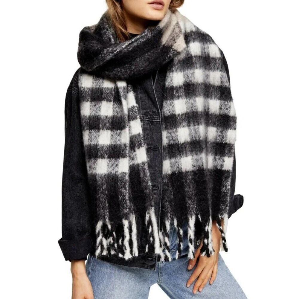 Topshop Women Classic Black/White Heavy Brush Check Scarf With Fringe One Size